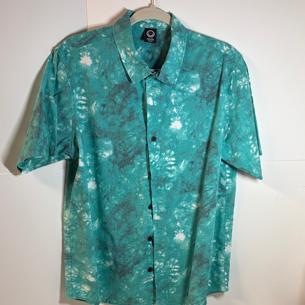 Neff AquaTie-Dye Button Down Men's Shirt, Size M